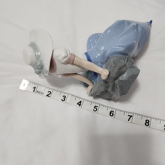 Nao by Lladro Figurine Listening To The Birds Song (Girl and Bird) Retired Vtg - Picture 11 of 11